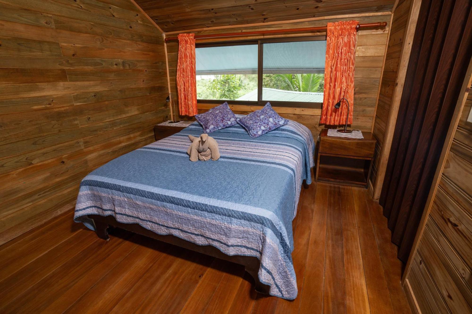 Pirate Cove Hotell Drakes Bay Eksteriør bilde
