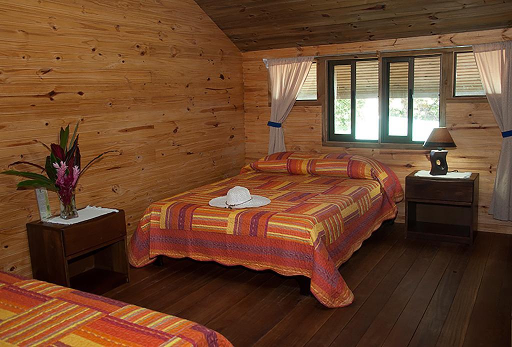 Pirate Cove Hotell Drakes Bay Rom bilde